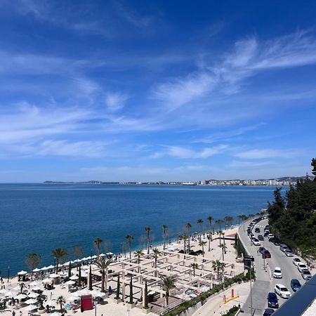 Soleil Apartment With Sunbed & Umbrella Vlorë エクステリア 写真