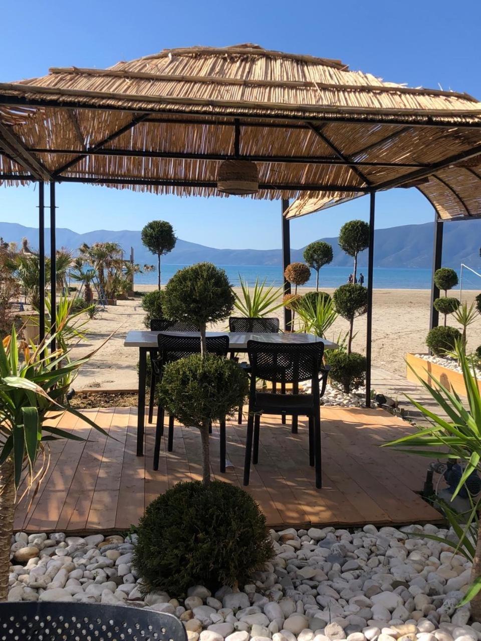 Soleil Apartment With Sunbed & Umbrella Vlorë エクステリア 写真