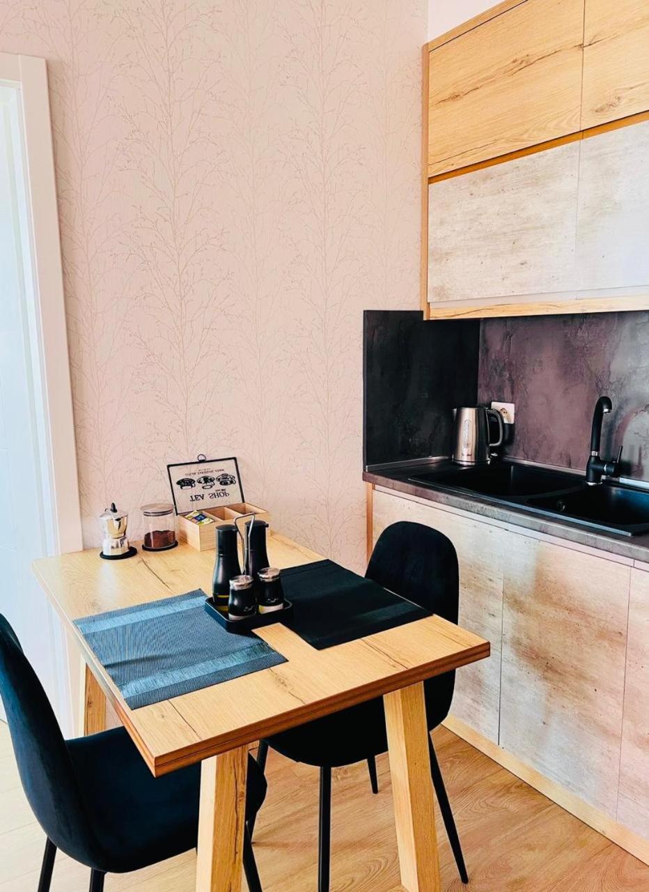Soleil Apartment With Sunbed & Umbrella Vlorë エクステリア 写真
