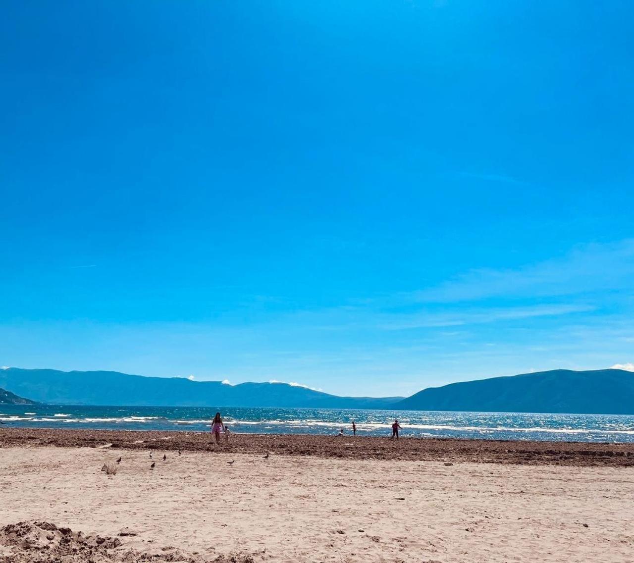 Soleil Apartment With Sunbed & Umbrella Vlorë エクステリア 写真